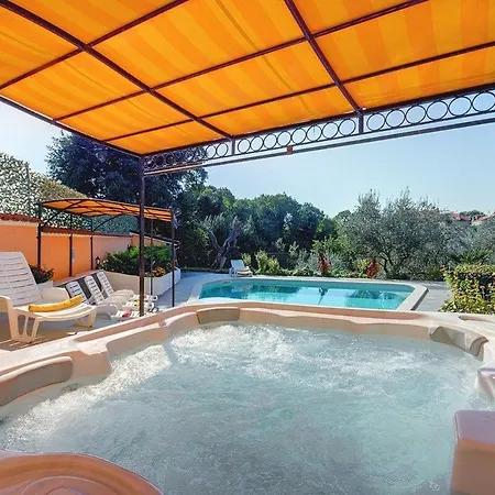 Casa Nicole Pula
