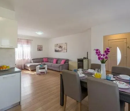 Casa Nicole Holiday home Pula