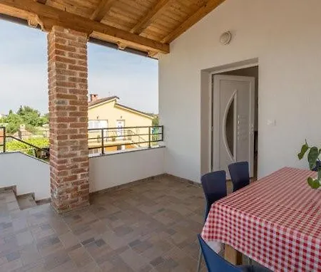 Holiday home Casa Nicole *