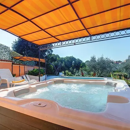 Apartman Casa Nicole